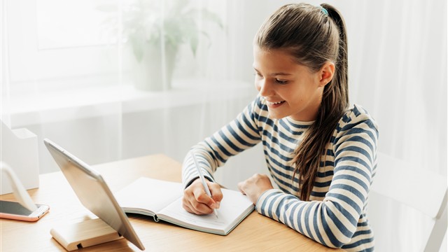 「數位素養」知多少？家長們為孩子們把關網路「不當內容」必讀！