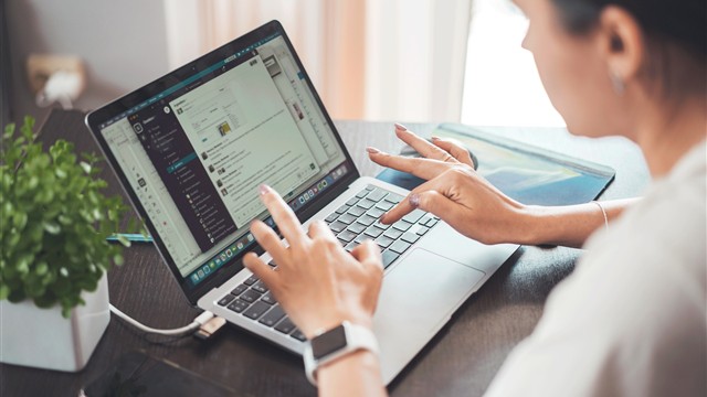 轉貼而已也算毀謗喔？