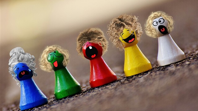 孩子的線上遊戲是迷你版社群網站